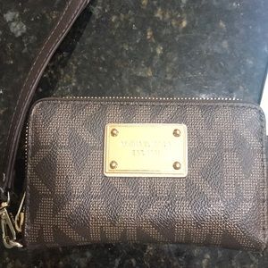 Michael kors wallet